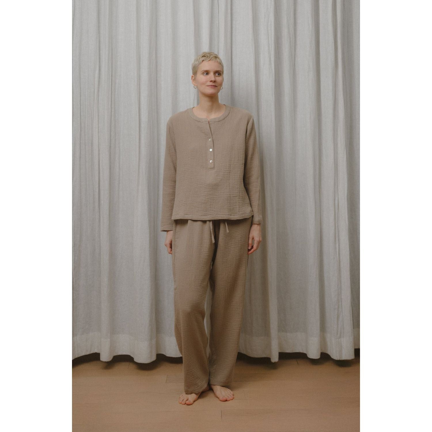 Sömn Premium Organic Cotton Gauze Sleepwear | Loungewear Shirt Sömn Home #color_chai